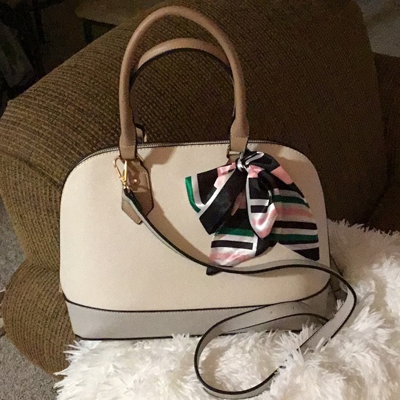 Aldo Handbags - Aldo Tri-Color Top Handle Handbag w/ Bow